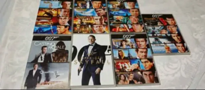 Box 007 James Bond 