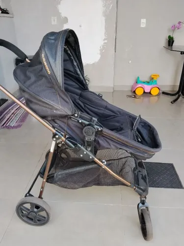 Carrinho de bebê
