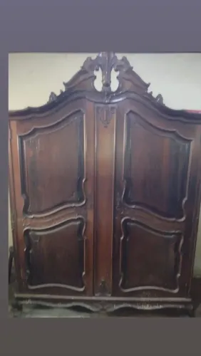 Móveis madeira pura