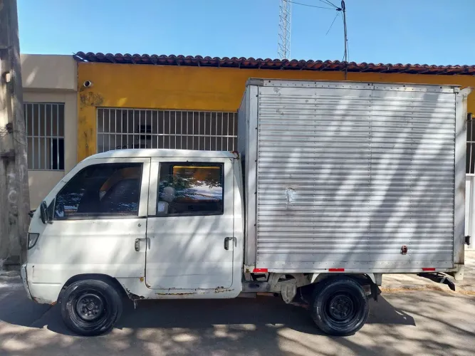 Hafei Towner JR. Pick-up BAU 1.0 8V 48cv CD 4P 2012