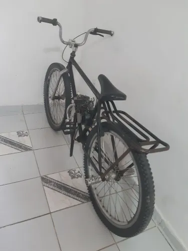 Bicicleta Aro 26 com motor 100cc