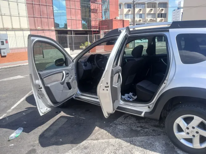 Renault Duster Dynamique 2.0 Hi-flex 16V Aut. 2013