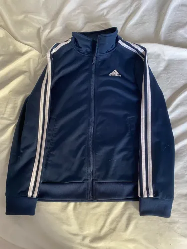 casaco adidas listrado sportswear