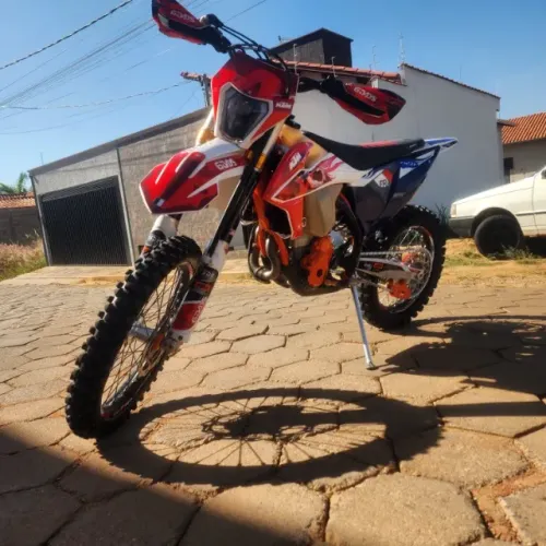KTM 350 EXCF SIX DAYS