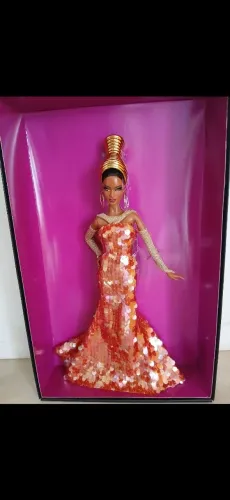 Barbie Collector Sthephen Burrows
