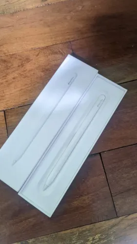 Apple Pencil pro - Nova / Acompanha caixa / Nunca utilizada