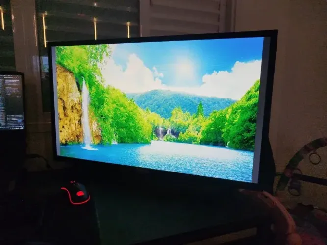 Smart TV TCL 32" (Android TV) - Excelente estado