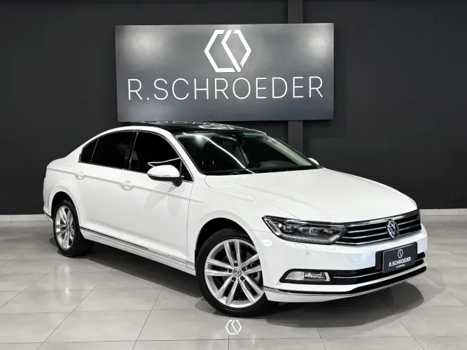 Volkswagen Passat Highline 2.0 TSI 220cv Tip. 2019