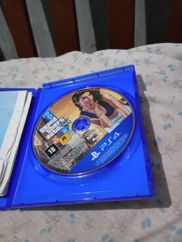 GTA 5 com mapa e manual do GTA online 