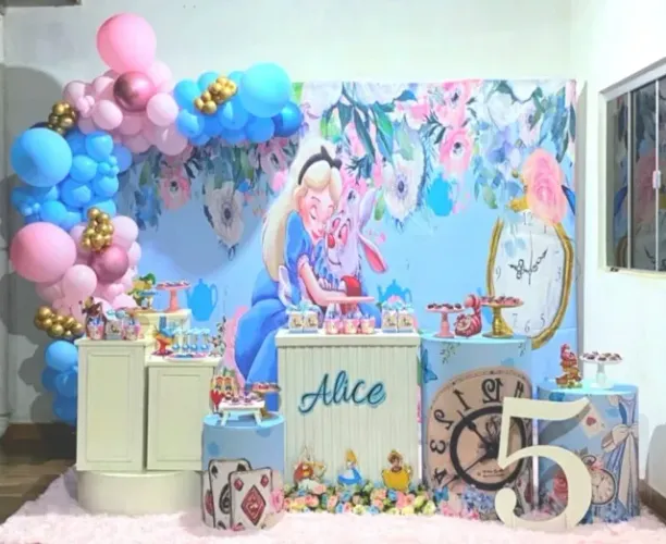 Desapego Acervo De Decoração De Festa Completo / Pegue E Monte - Estudo Troca.