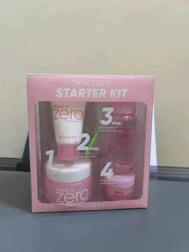 Banila Co. Kit Skin Care com 04 produtos