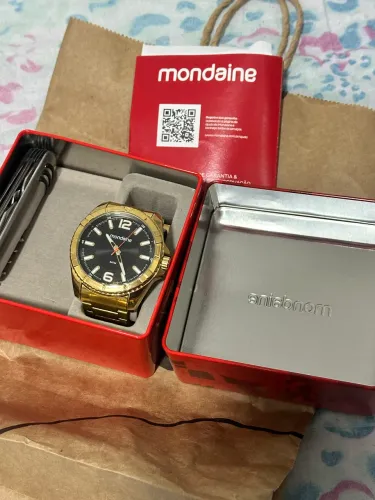 RELÓGIO MONDAINE BANHADO OURO NOVO