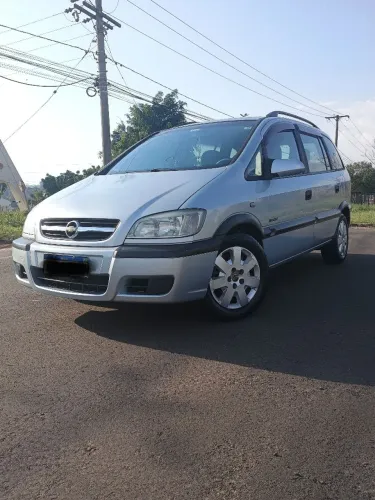Chevrolet Zafira Comfort 2.0 MPFI Flexpower 8V 5P 2010