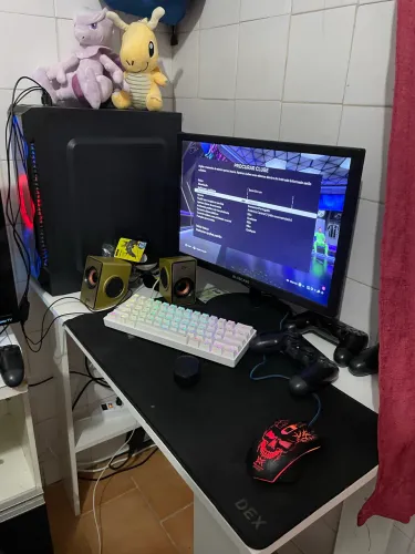 Vendo pc completo. 2800 pra sair logo