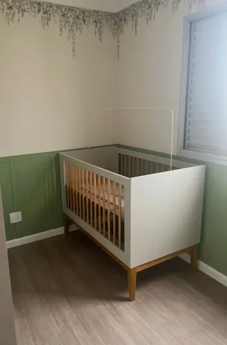 Berço Noah Wood Classic Pés Madeira Reller + Colchão e 2 Lençóis