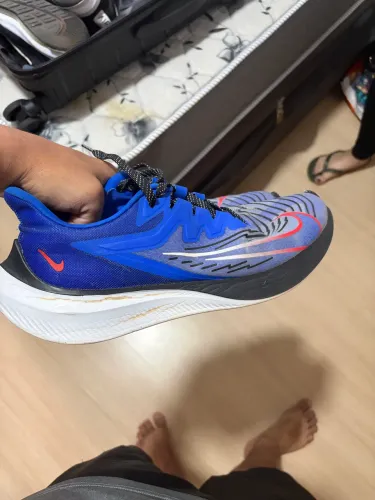 Tênis corrida - Nike