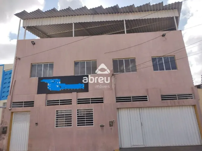 Comerciais E Industriais Casa Comercial em Natal