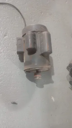 Vendo motor monofásico 1.5cv