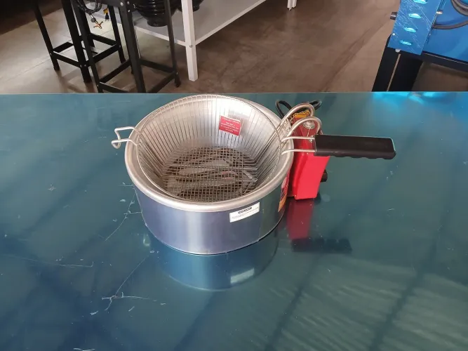Tacho Fritador Elétrico 3 Litros 220V - MetalCubas
