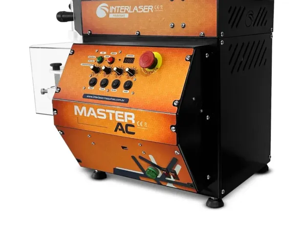 Máquina de fazer salgados e doces JetFood Master AC 5.0