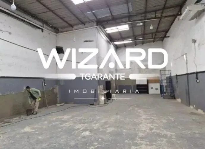 Galpão Comercial no Cambuci/SP | 350m² Mezanino | Estrutura Pronta