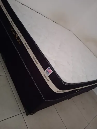 Cama casal box e colchão molas ensacadas 