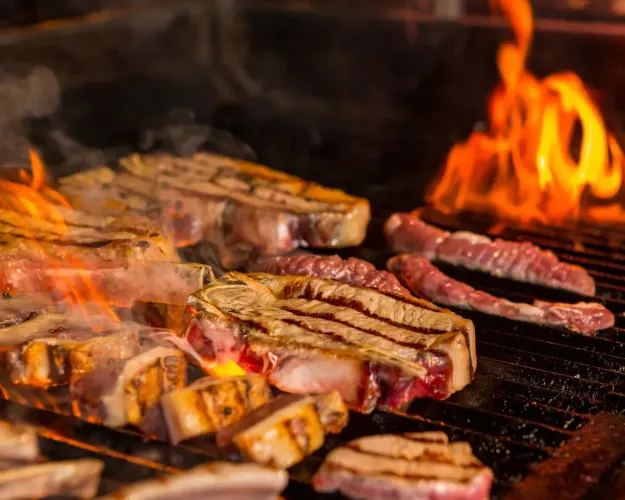 Churrascaria Buffet e Espeto Corrido à Venda - Canoas/RS