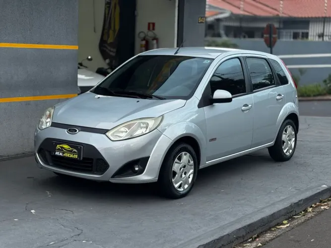 Ford Fiesta 1.0 8V Flex/class 1.0 8V Flex 5P 2012