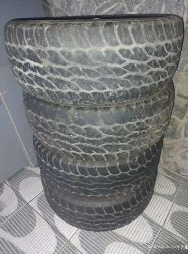 Pneus 265/65/17 para caminhonetes