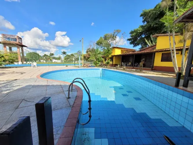 Sítio, 7000m², 2 piscina, casa no Bairro Coqueiro.