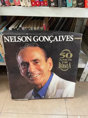 Lp box com 5 LPs de Nelson Gonçalves 50 anos de boemia