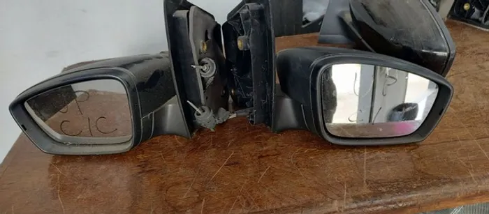 Retrovisor up manual