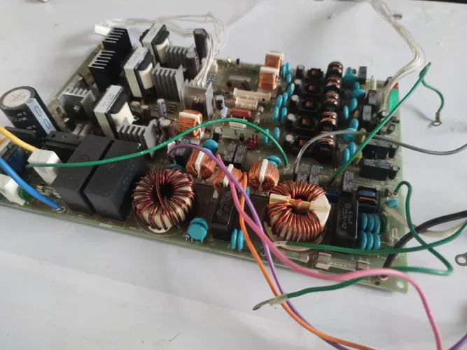 Placa Hitachi Circuito CC000558B1 com garantia...