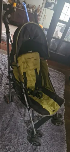 Carrinho maclaren quest tipo guarda chuva rodinha travando PRECISA REPARO EM 1 RODA