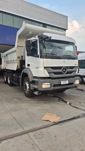 M.Benz 3131