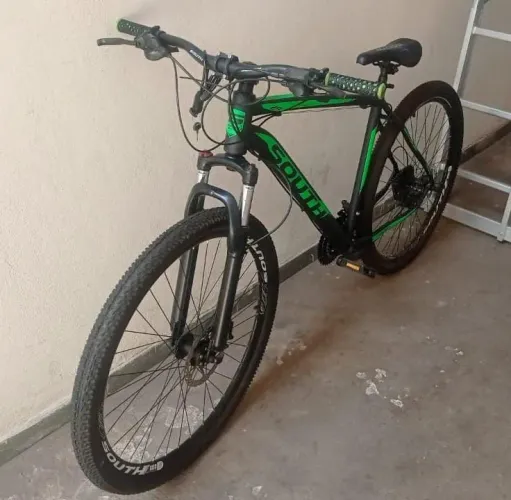 Bicicleta Mountain Bike Aro 29