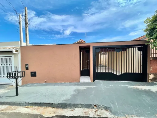 - Casa no Angelim