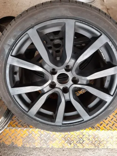 Roda aro 18 Volkswagen passat preta 5x112 jogo usadas 