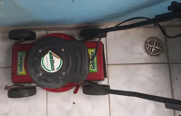 Cortador de Grama Garthen GM-1100 1100W