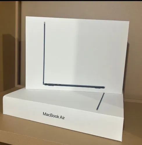  **MacBook Air M3 256GB  COM 8GB RAM 15" Novo Lacrado**