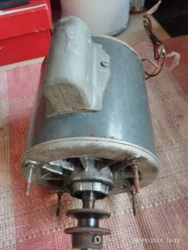 Vendo este motor