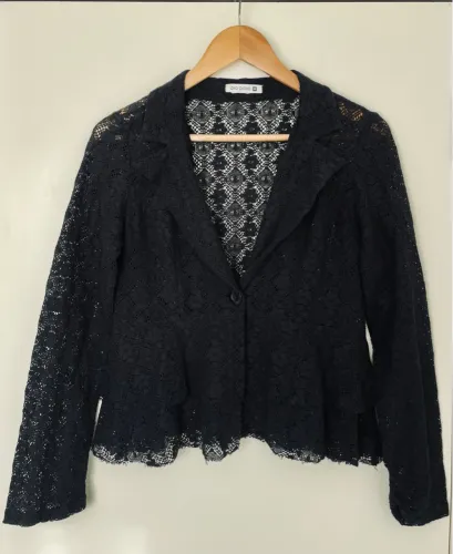 Casaco renda manga longa preto tam M Oxo Paxo
