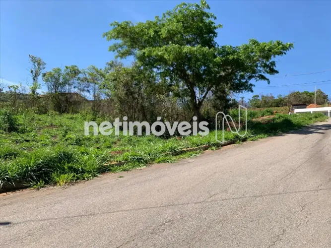 Lote à venda no Residencial Moeda  367,50 m²;, pronto para construir