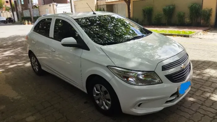 Chevrolet Onix JOY Hatch 1.0 8V Flex Mec. 4P 2018