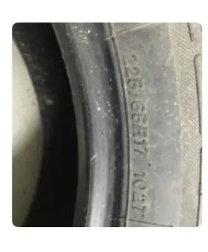 PAR DE PNEUS HONDA CRV USADOS PARA ESTEPE OU USO TEMPORÁRIO