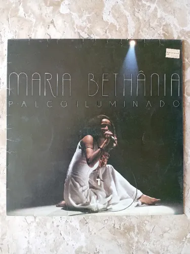 LP Maria Bethânia: Palco Iluminado