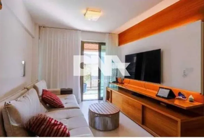Apartamento : / Residencial / Botafogo