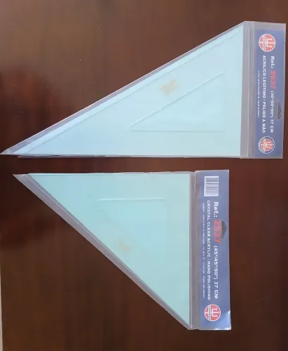 Esquadro de Acrílico Cristal 37cm Trident