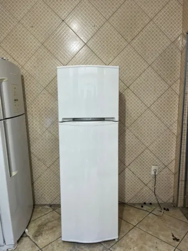 Geladeira Consul 280 litros