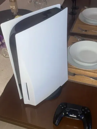 PlayStation 5 (PS5) com Leitor